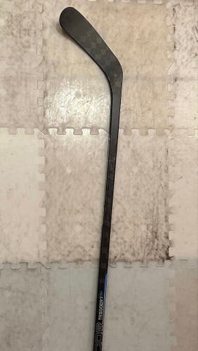 Senior New Left Hand CCM Ribcore trigger 7 pro Hockey Stick P90TM