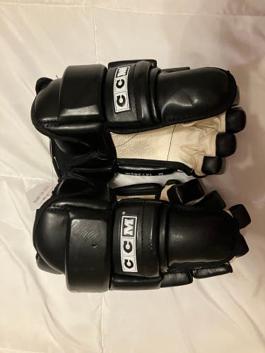 CCM 4 Roll Pro Stock 14” Gloves