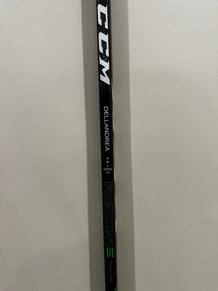 Senior Used Right Handed CCM RibCor Trigger 4 Pro Hockey Stick P28 Pro Stock