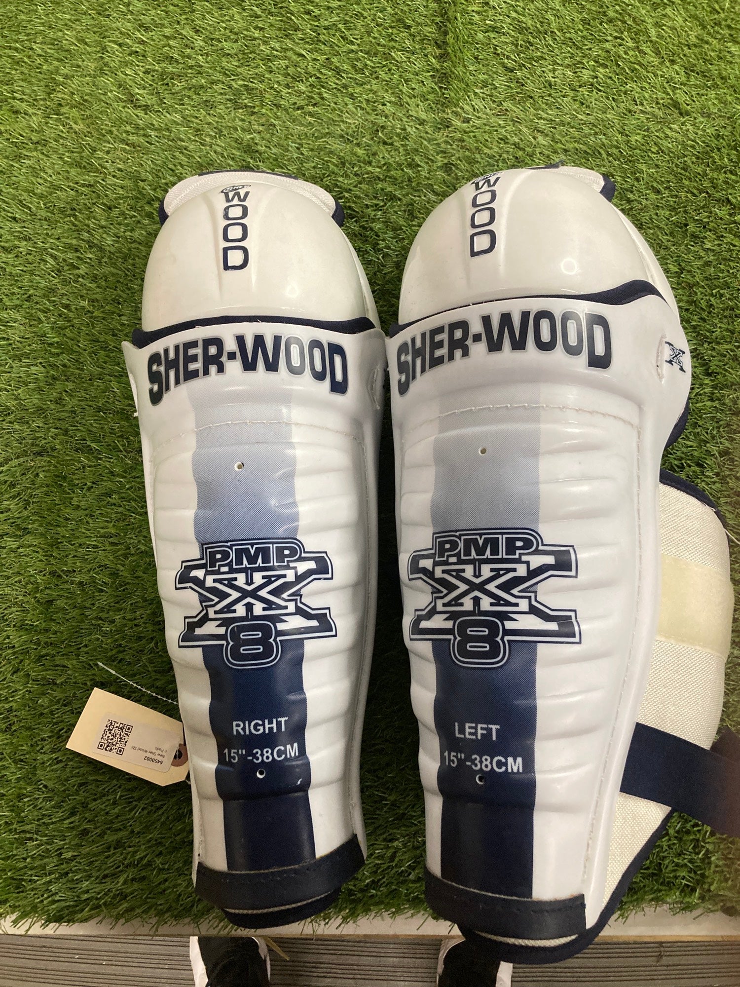 New Sher-Wood 5030 HOF [Hall of Fame] Shin Pads | SidelineSwap