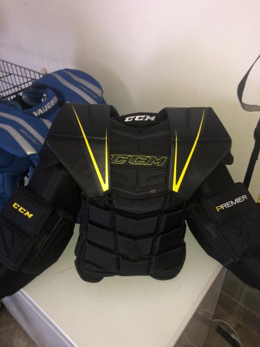 NEW CCM Premier Pro D30 Hockey Goalie Chest & Arm Protector Size Senior XL