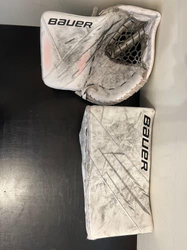 Bauer 3X glove and blocker