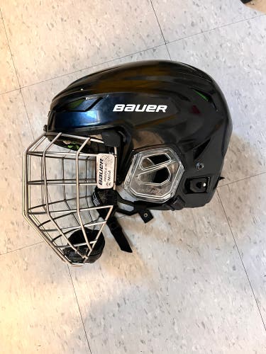 Used Medium/Large Bauer Hyperlite Helmet With Titanium Cage