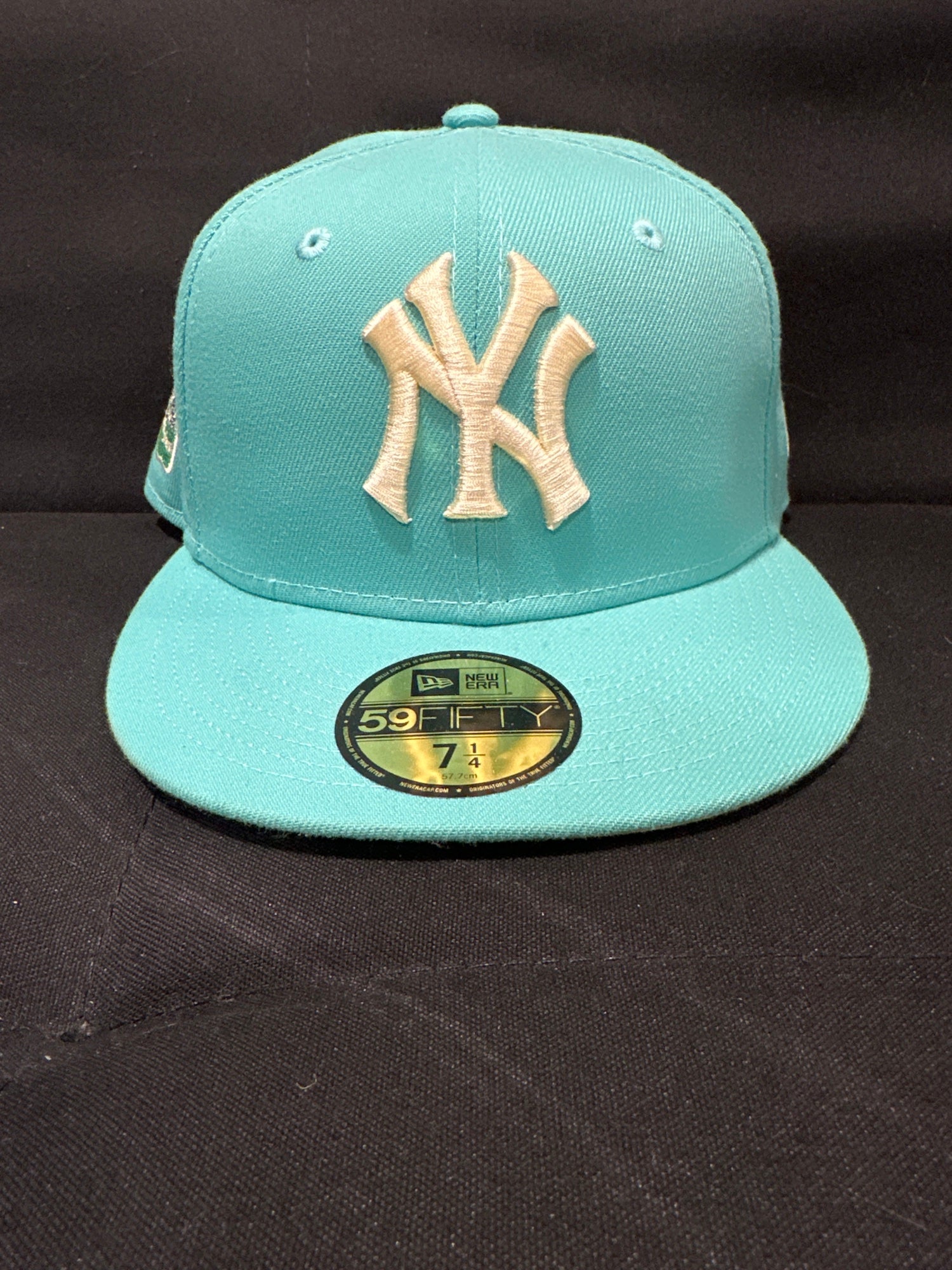 New 7 1/4 Yankees Fitted | SidelineSwap