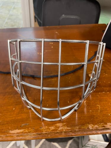 ccm goalie mask cage