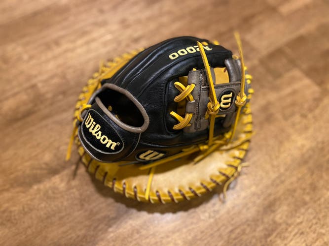 Restored Wilson Right Hand Throw Infield A2000 1786 Baseball Glove 11.25”