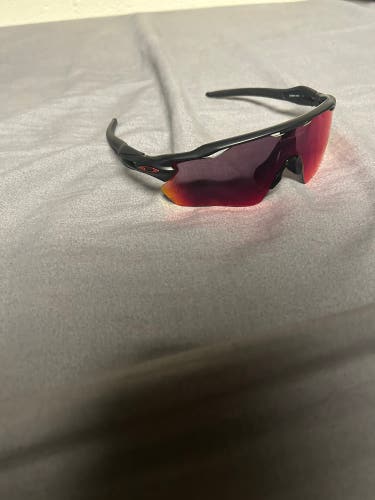 Men's One Size Fits All Oakley Radar EV Sunglasses