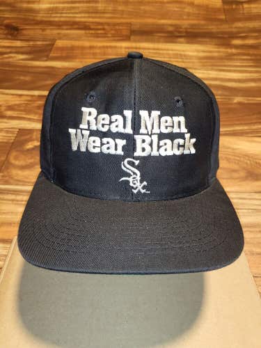 Vintage Rare White Sox MLB Black Dome Sports Real Men Wear Black Hat Snapback