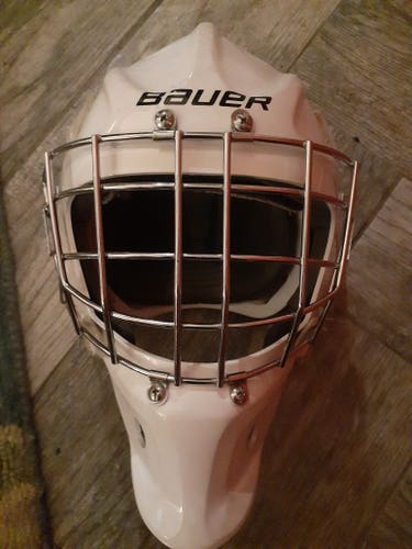 Senior Used Bauer 930 Goalie Mask