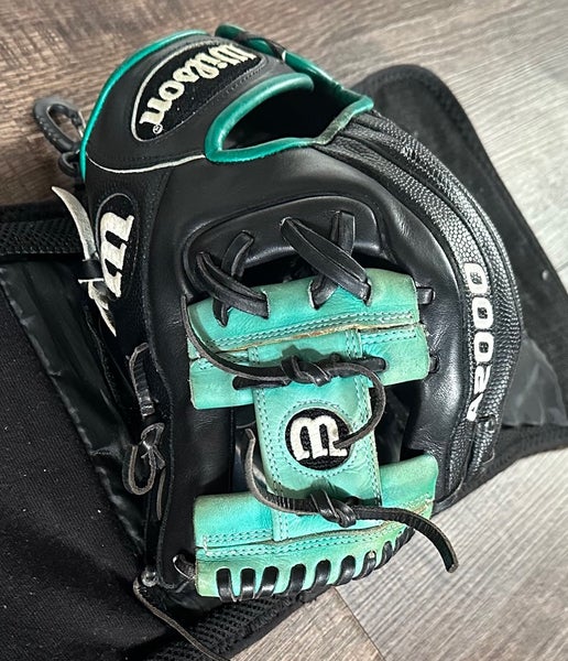 Wilson A2000 Robinson Cano Game Model Baseball Glove Mariner GreenBlack 11  Right Hand Throw