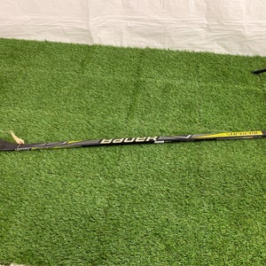 Used Junior Bauer Right Hockey Stick P92