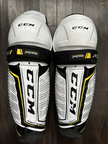 New CCM Super Tacks AS1 14" Shin Pads