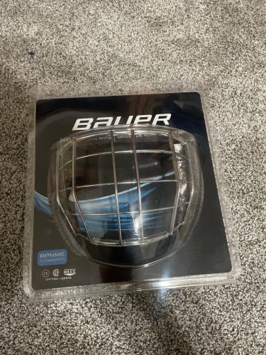 Intermediate Bauer Goalie Cage