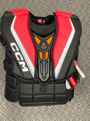 CCM EFLEX 6 Intermediate Large Chest & Arm