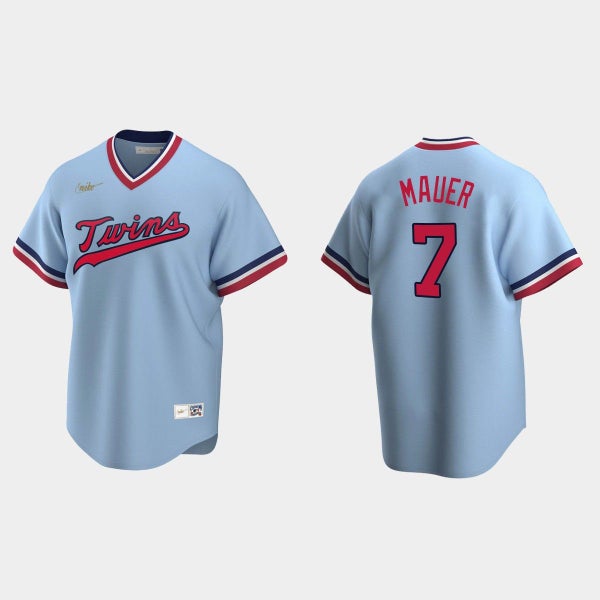 Twins bring back baby blue uniforms