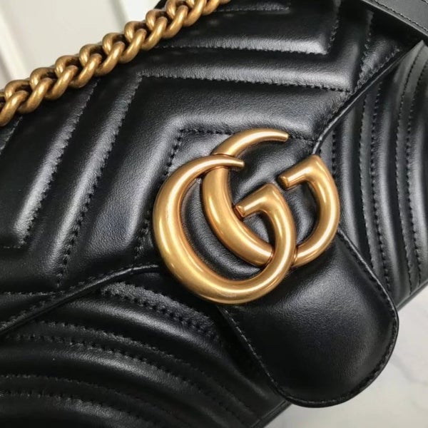 NEW GUCCI GG Marmont Gmall Matelasse Shoulder Bag size 26x15x7cm