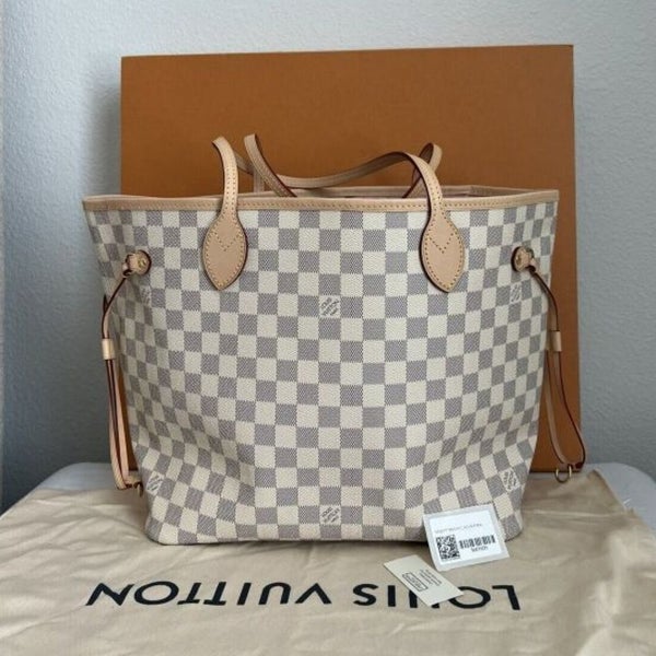 Checkered Shopping Bag  Bags, White bag, Louis vuitton bag neverfull