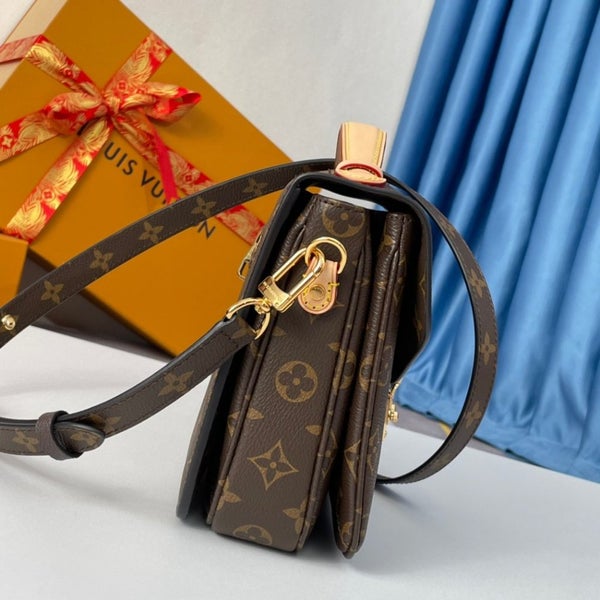 Louis Vuitton Ribbon Shoulder Bags