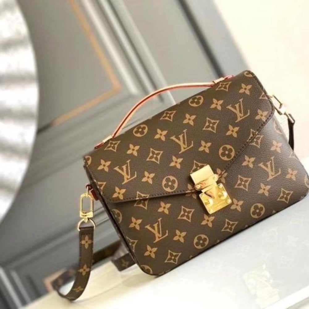 Louis Vuitton Metis Shoulder bag 368752