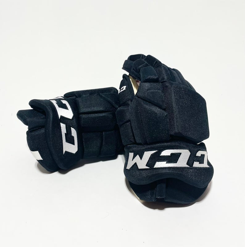 New 14” CCM HGTKPP NHL Pro Stock Gloves - Dallas Stars