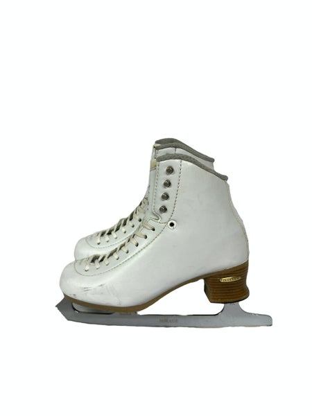 Used Risport ETOILE Senior 6 Ice Skates / Womens Figure Skates Ice