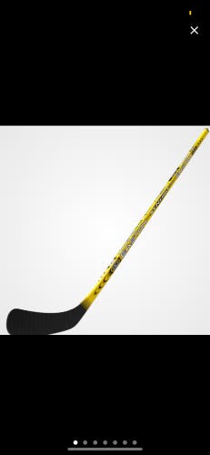 Senior Right Handed P92 Hockey Stick