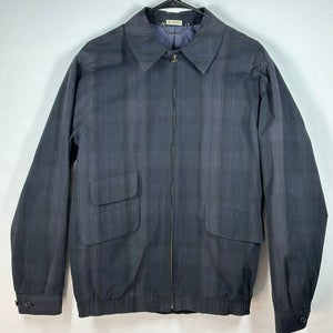 #1097 An Earnest Cut and Sew AEC & S 1 Light Jacket Size M