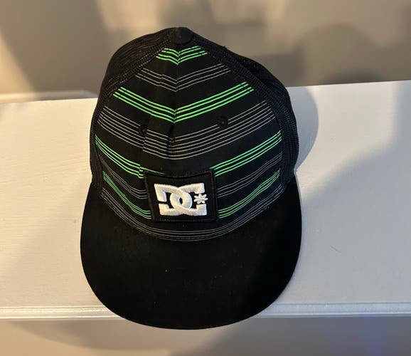 Green Used One Size Fits All DC Hat