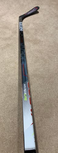 Intermediate Right Handed 55 Flex P92 Vapor Hyperlite Hockey Stick