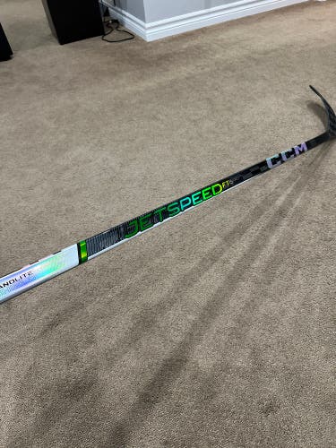 P29 75 Flex Custom Green Senior Right Handed P29 Pro Stock JetSpeed FT6 Pro Hockey Stick