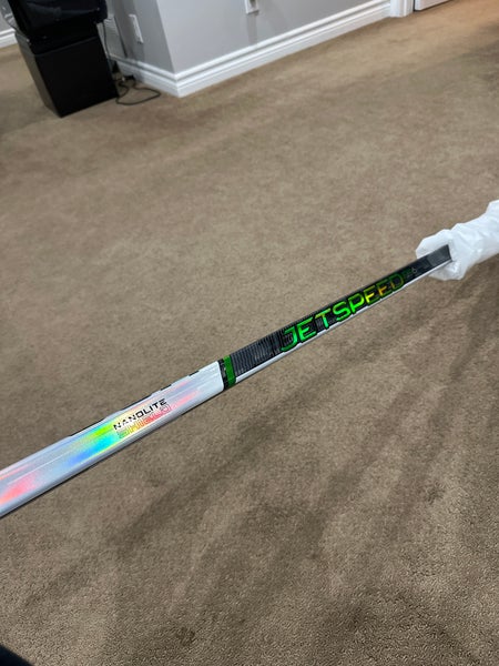 P28 70 Flex Custom Green Senior Left Hand P28 Pro Stock JetSpeed FT6 Pro Hockey Stick
