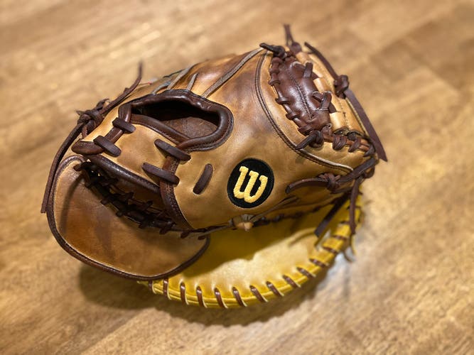Restored Wilson Right Hand Throw Catcher’s Mitt A2K Pudge Baseball Glove 32.5”