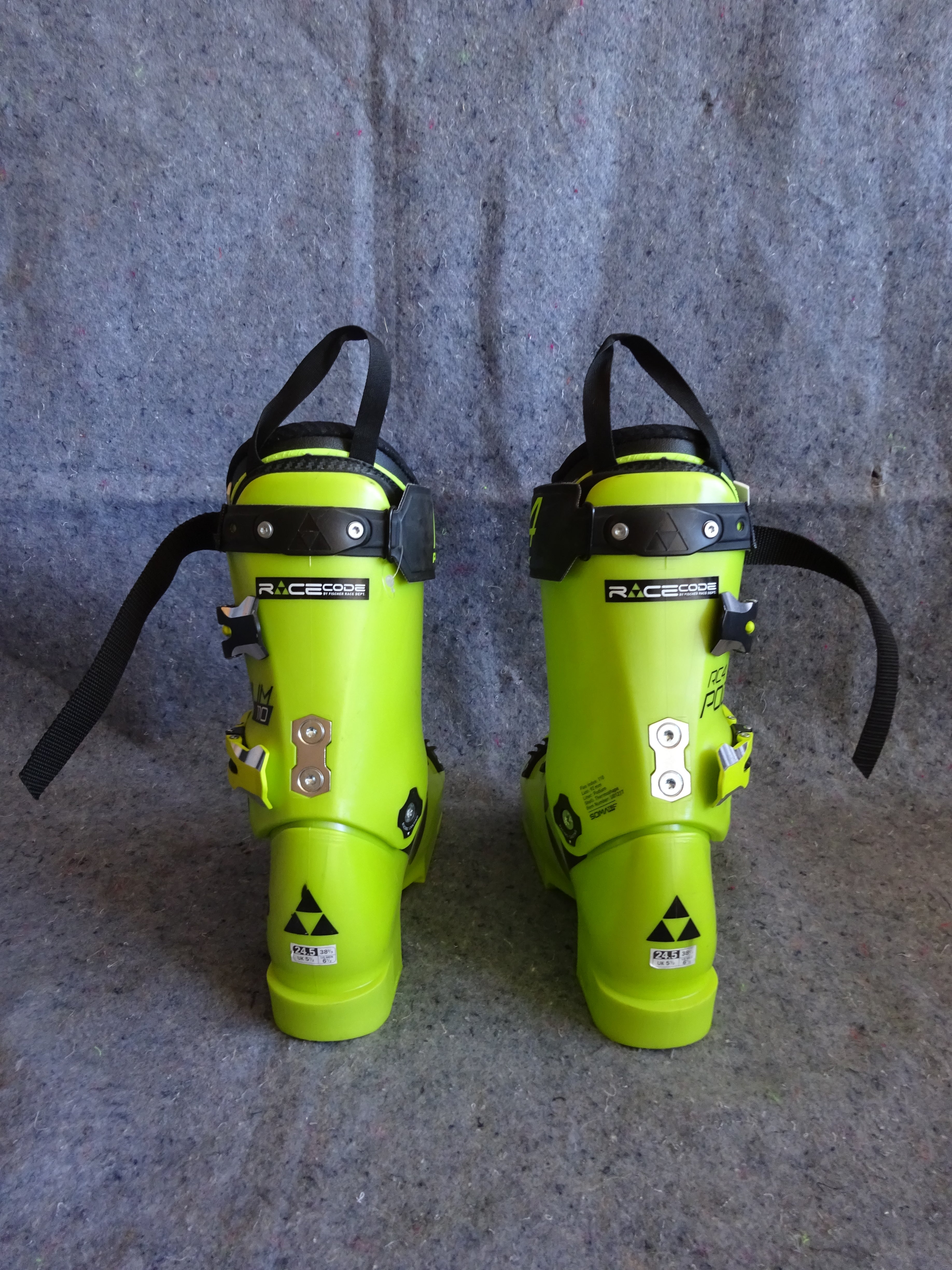 Brand New! Fischer RC4 Phat Maxx Podium 110 Size-24.5