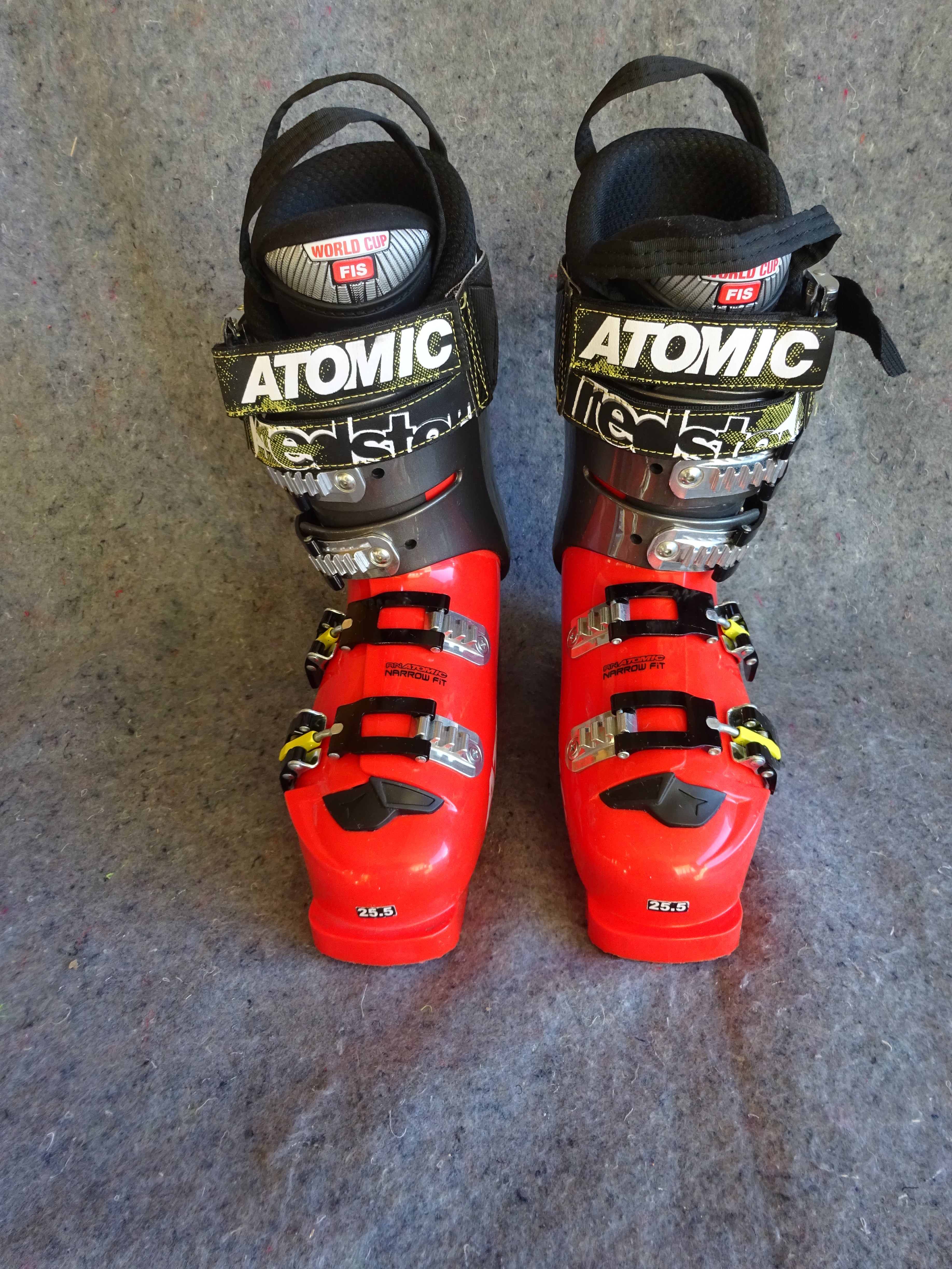 Atomic Redster World Cup 130 Ski Boots NEW! Size 25.5 | SidelineSwap
