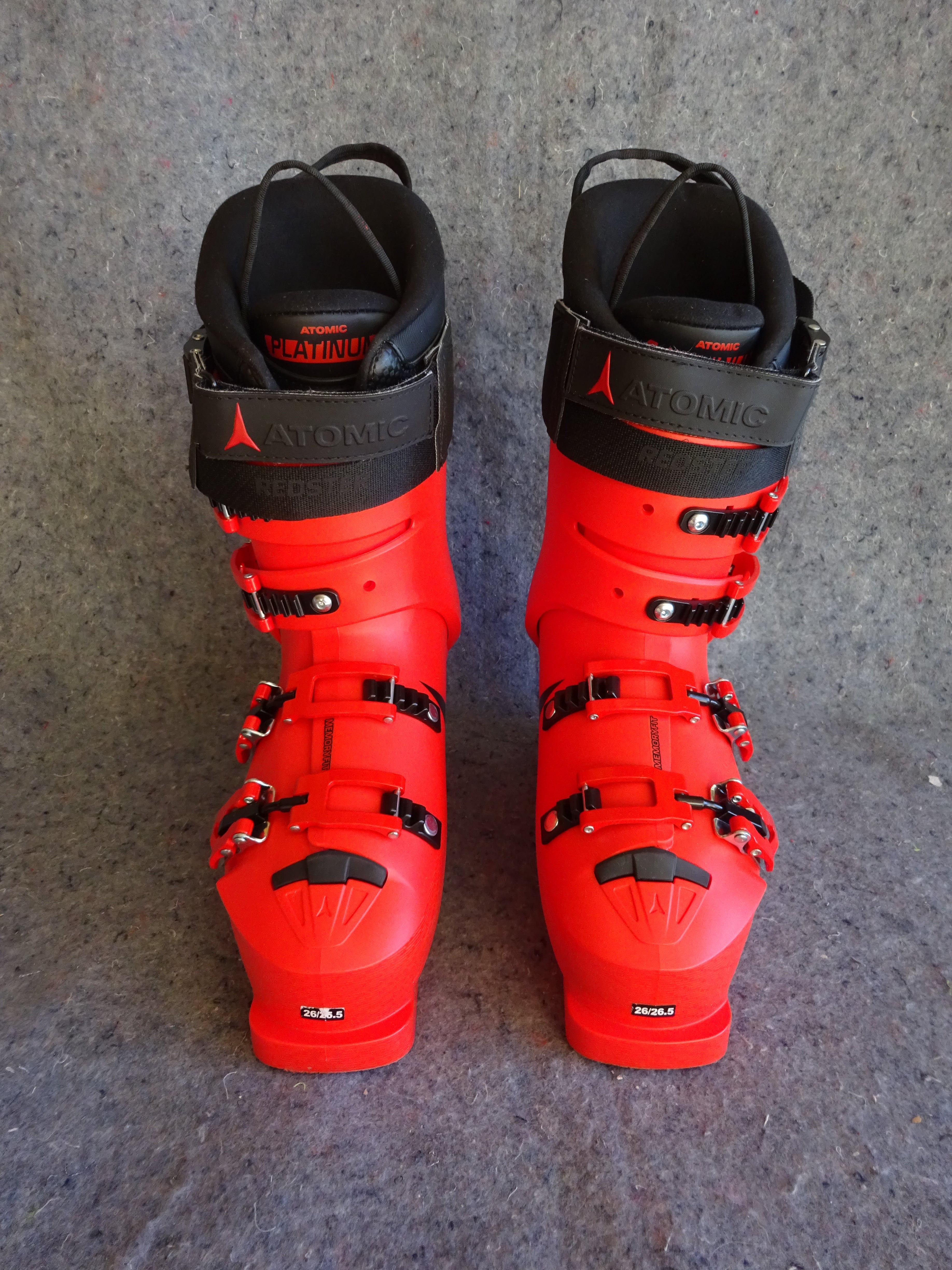 2022 Atomic Redster CS130 Ski Boots NEW! Size 26.5 | SidelineSwap