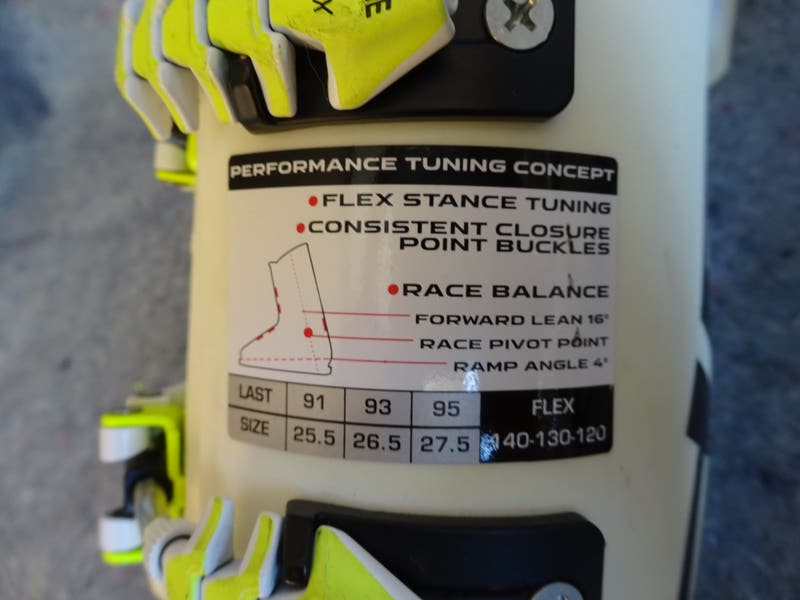 HEAD Raptor B3 rd 293mm
Shell のみです。 Head RAPTOR B3 RD WHITE Ski Boots - Free Shipping!