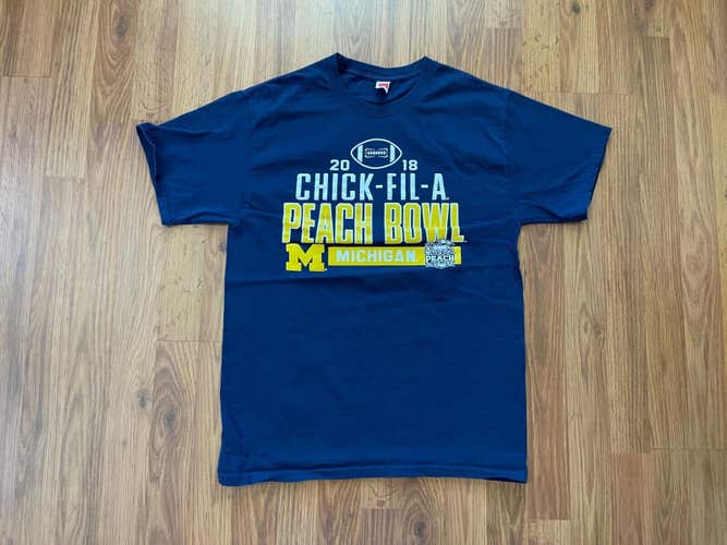Michigan Wolverines NCAA FOOTBALL 2018 PEACH BOWL Blue Men's Size Medium T Shirt