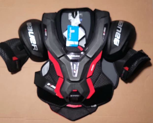 New Senior Medium Bauer Vapor 3X Pro Shoulder Pads