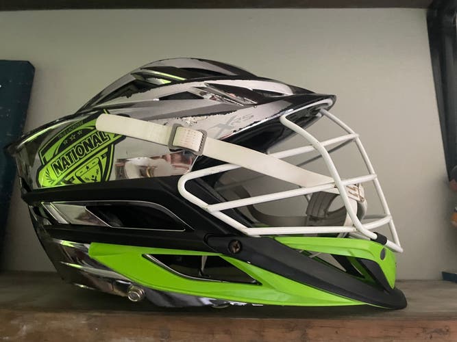 Player's Cascade XRS Helmet