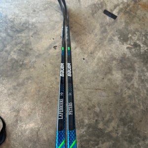Senior Right Handed P28 Pro Stock Nexus Geo Hockey Stick