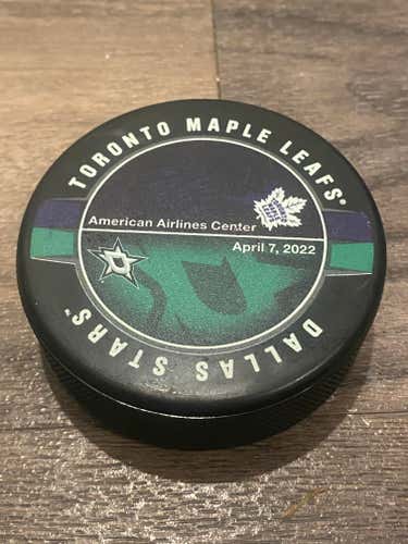 Exclusive NHL Arena Collection Dallas Stars vs Toronto Maple Leafs Collectible Puck