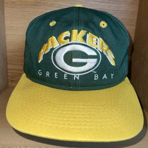 Vintage Green Bay Packers Snapback Hat By #1 Apparel USA Spellout Cap