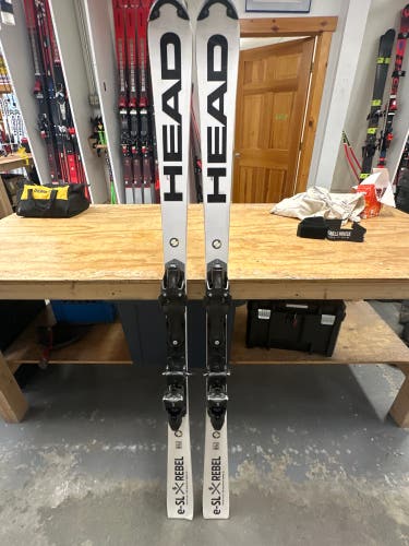 Head FIS M 165 SL // With Bindings