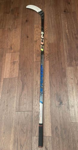 Senior Right Handed P29 JetSpeed FT6 Pro Hockey Stick