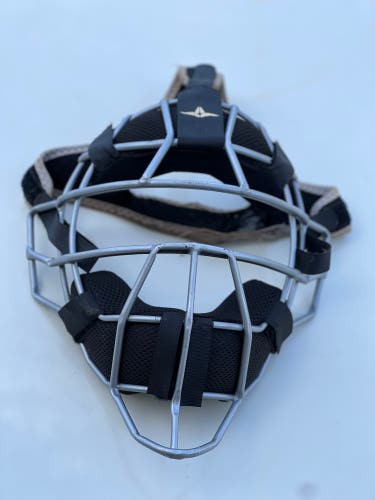 Used All Star FM4000 Catcher's Mask