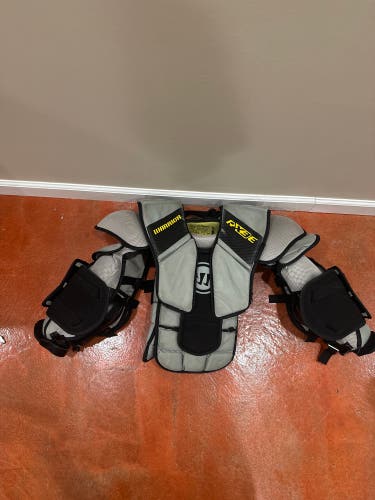 Used Small / Medium Warrior Ritual X3E Goalie Chest Protector