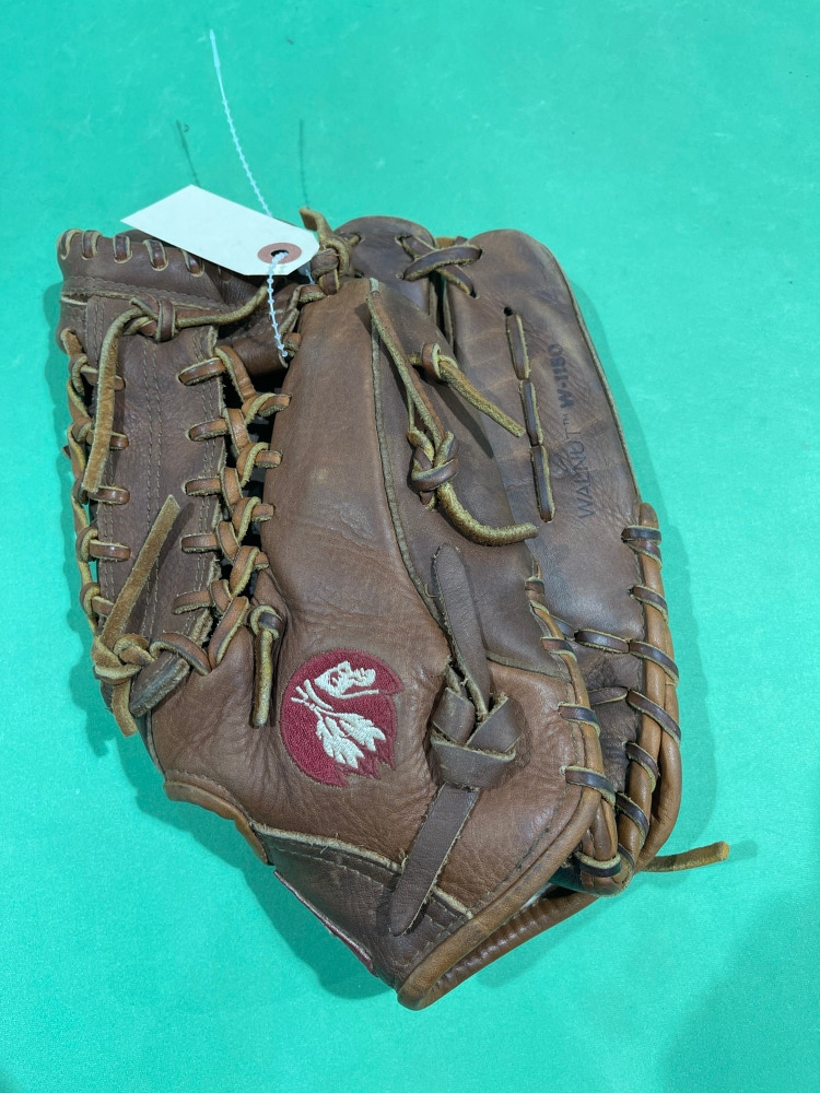 Used Nokona W-1150 Right Hand Throw Outfield Baseball Glove 11.5"