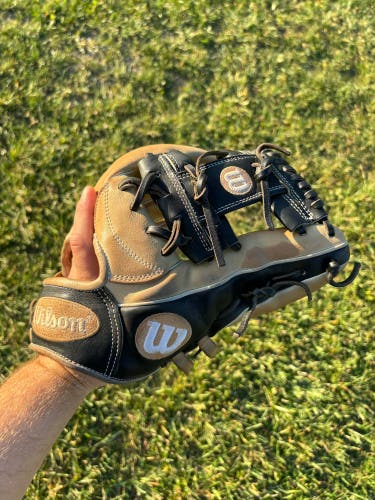 Infield 11.75" A2000 Baseball Glove