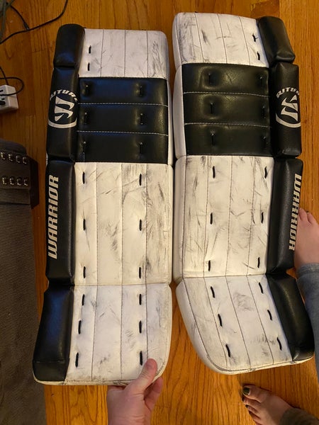 Used 26" Warrior Ritual G3 Goalie Leg Pads