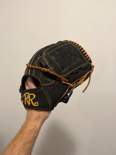 RR44 12.25 baseball glove